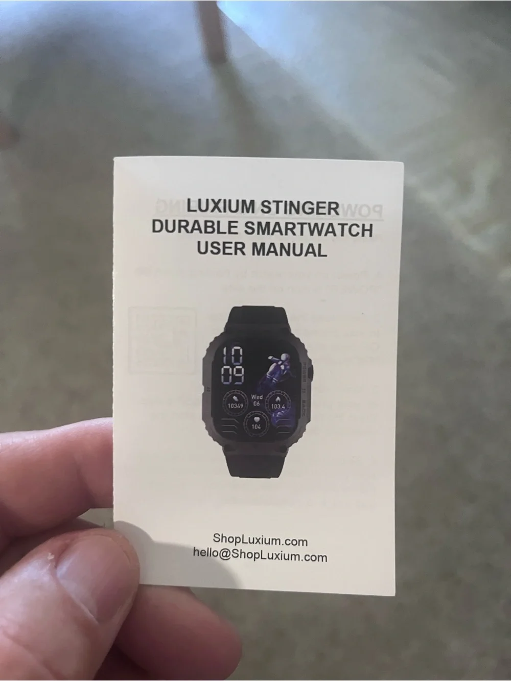 Luxium smartwatch lightly use complete set extra metal bracelet